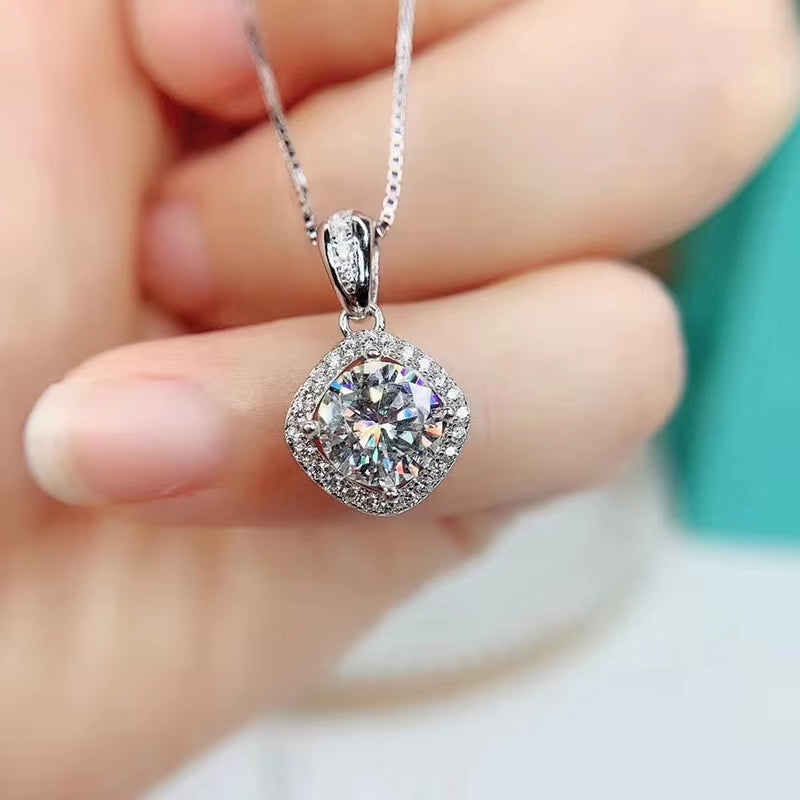 Promotion of Multiple 1.0 Carat Moissanite Windmill Pendants, Luxury Wedding 925 Sterling Silver Jewelry, Bride Diamond Necklace